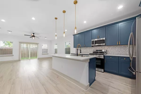 Houston, TX 77091,837 W Little York RD #1