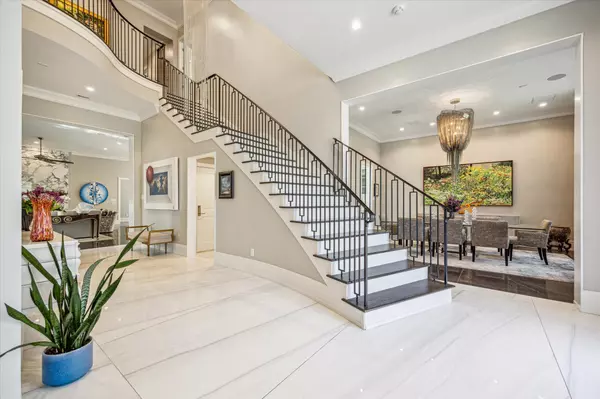 Houston, TX 77019,3851 Chevy Chase DR