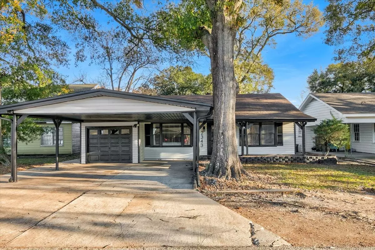 Port Neches, TX 77651,2343 2nd ST