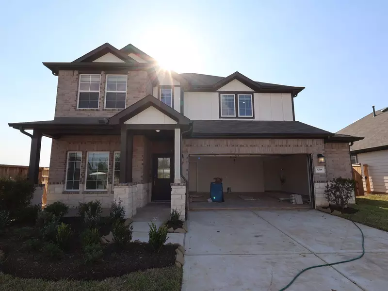 32346 Sunbeam DR, Fulshear, TX 77441