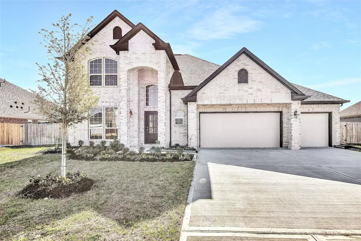 Mont Belvieu, TX 77535,11818 CHAMPIONS FOREST DRIVE