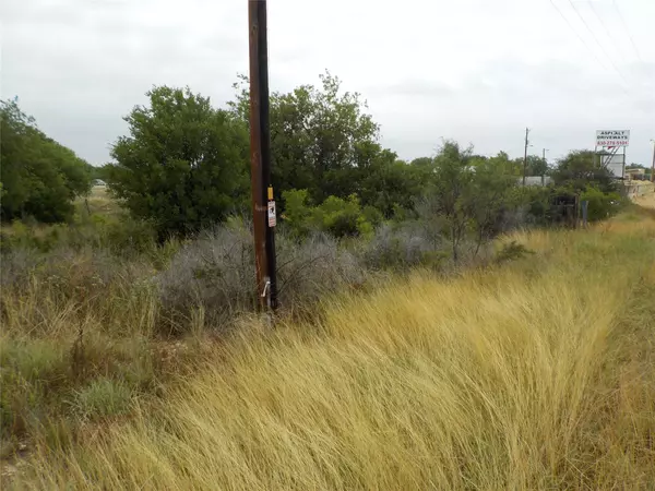 Uvalde, TX 78801,10091 N US HWY 83 W