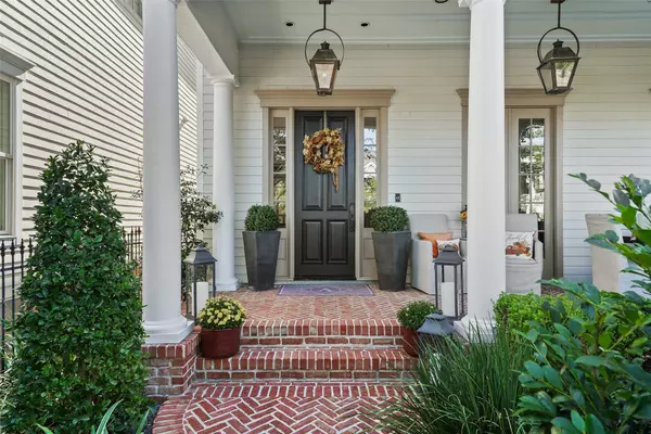 The Woodlands, TX 77380,41 N Bay BLVD