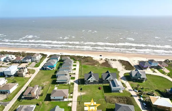 Crystal Beach, TX 77650,881 MEYNIG DR