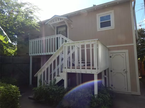 2619 Avenue O 1/2 Rear Garage Apartment, Galveston, TX 77550