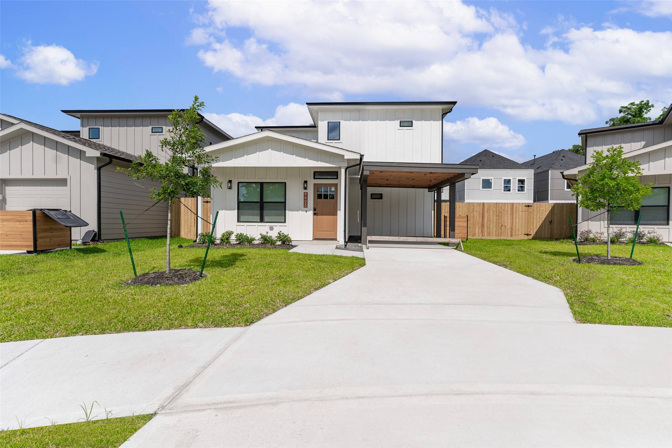 9925 Dipping Woods ST, Houston, TX 77076