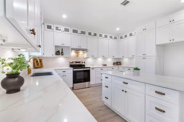 Porter, TX 77365,20011 Tamarack DR