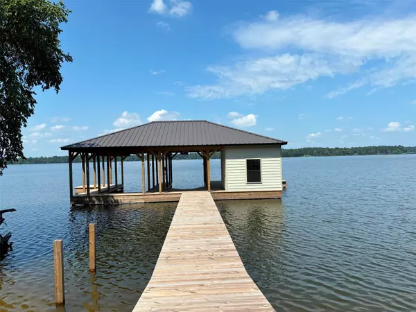 3148 Shadow Pine DR,  Larue,  TX 75770