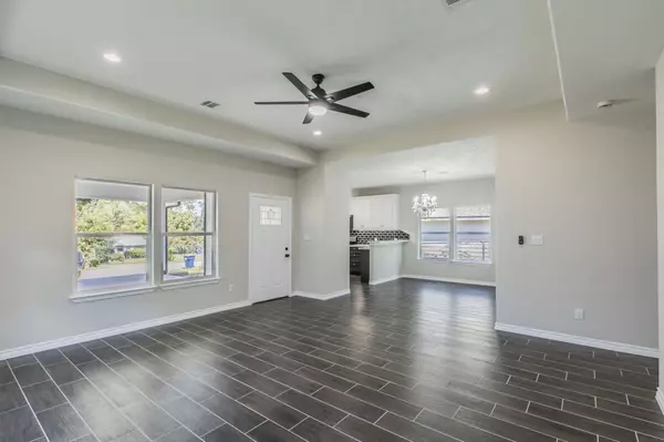 Willis, TX 77378,15591 Arrowhead LOOP W