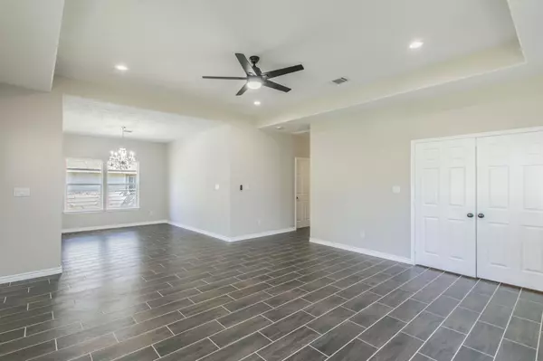 Willis, TX 77378,15591 Arrowhead LOOP W