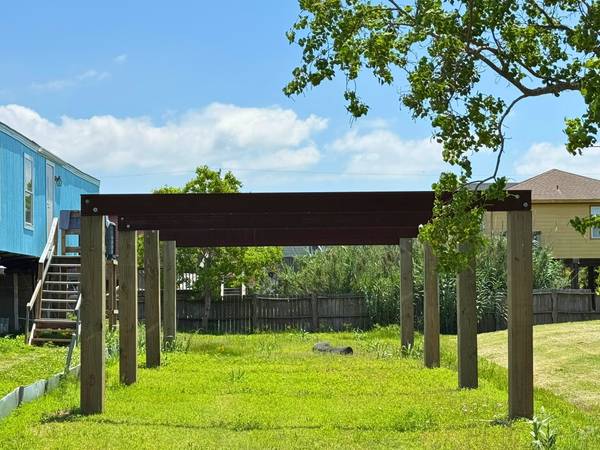 921 13th ST, San Leon, TX 77539