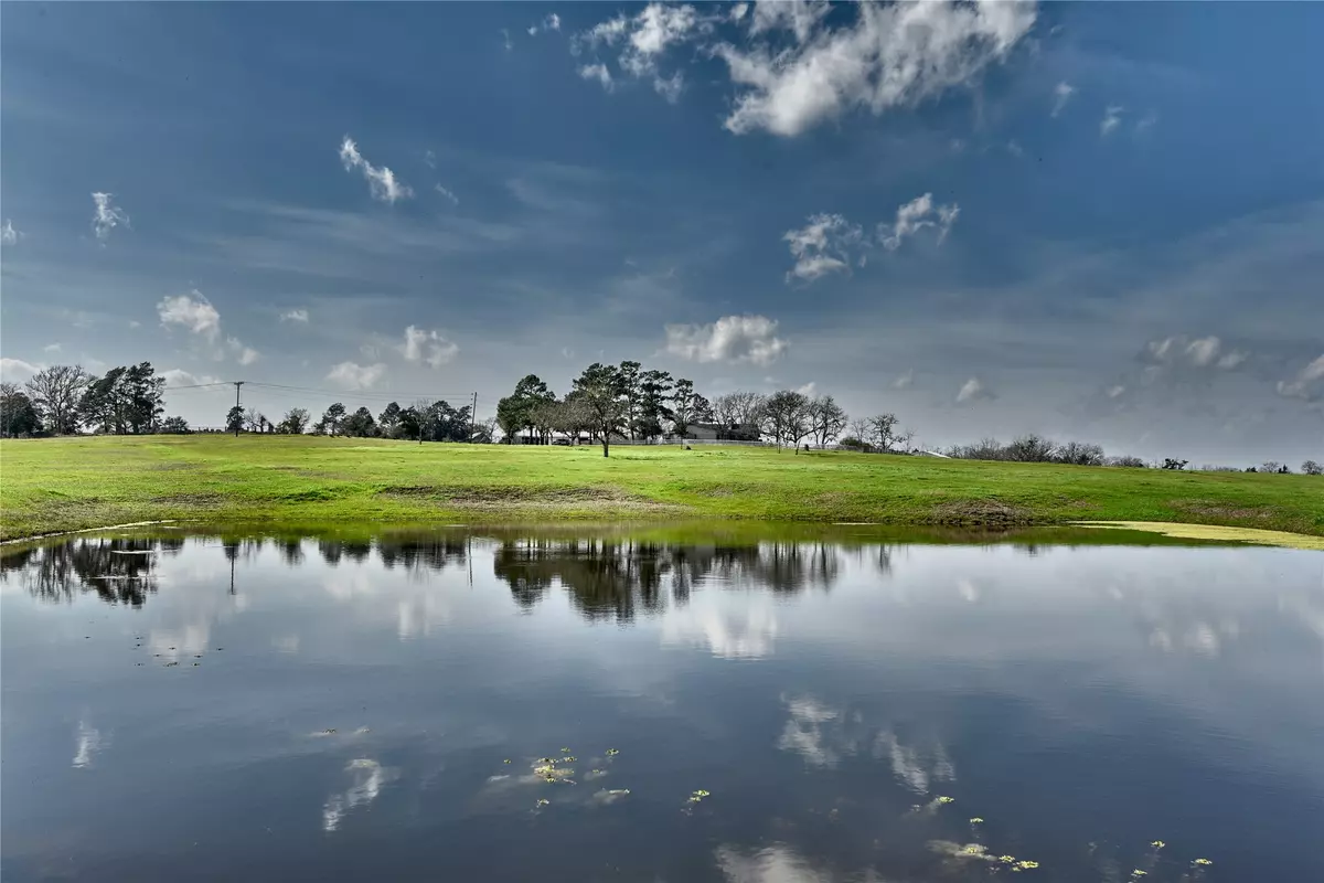 New Ulm, TX 78950,7691 Hoppe Sister RD