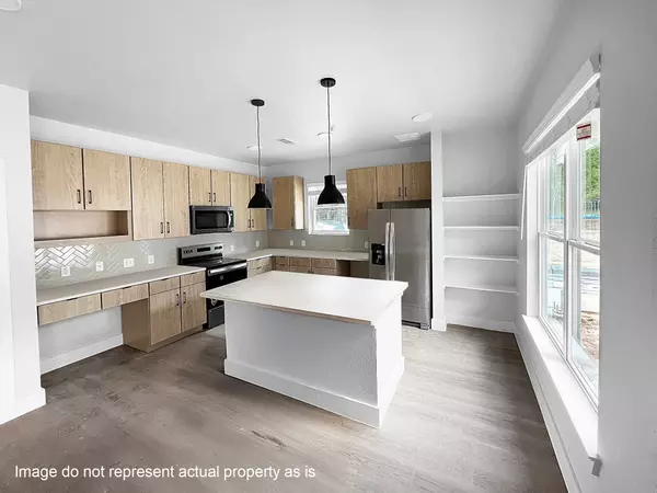 Conroe, TX 77304,2400-452 Montgomery PARK