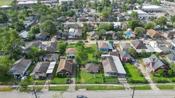 Houston, TX 77009,1126 Luzon ST