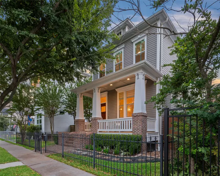 424 E 24th ST, Houston, TX 77008