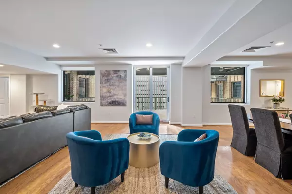 914 Main ST #2204, Houston, TX 77002