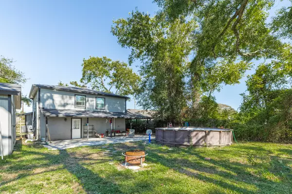 Angleton, TX 77515,511 Bryan ST