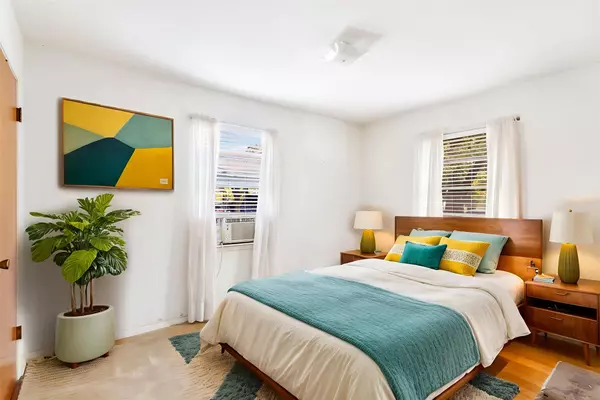 Houston, TX 77396,7111 Oak Village DR