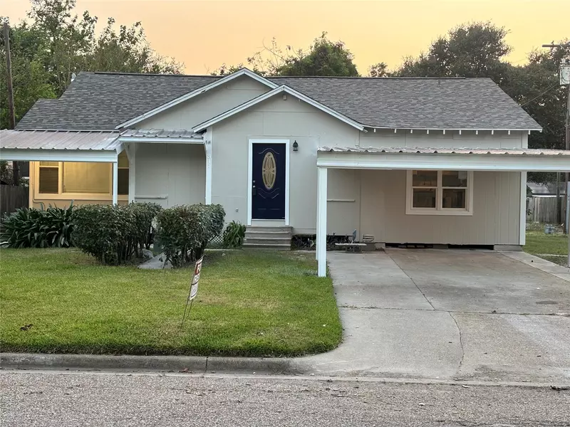 311 3rd ST N, Texas City, TX 77590