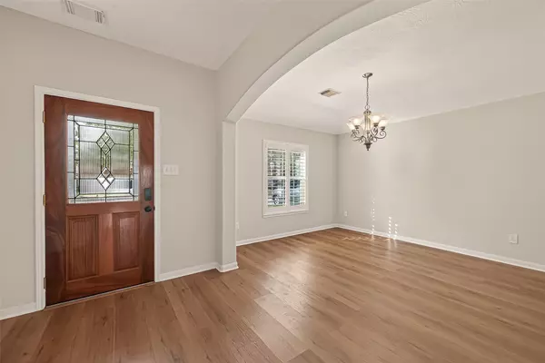 Manvel, TX 77578,18 Carmel Chase CT