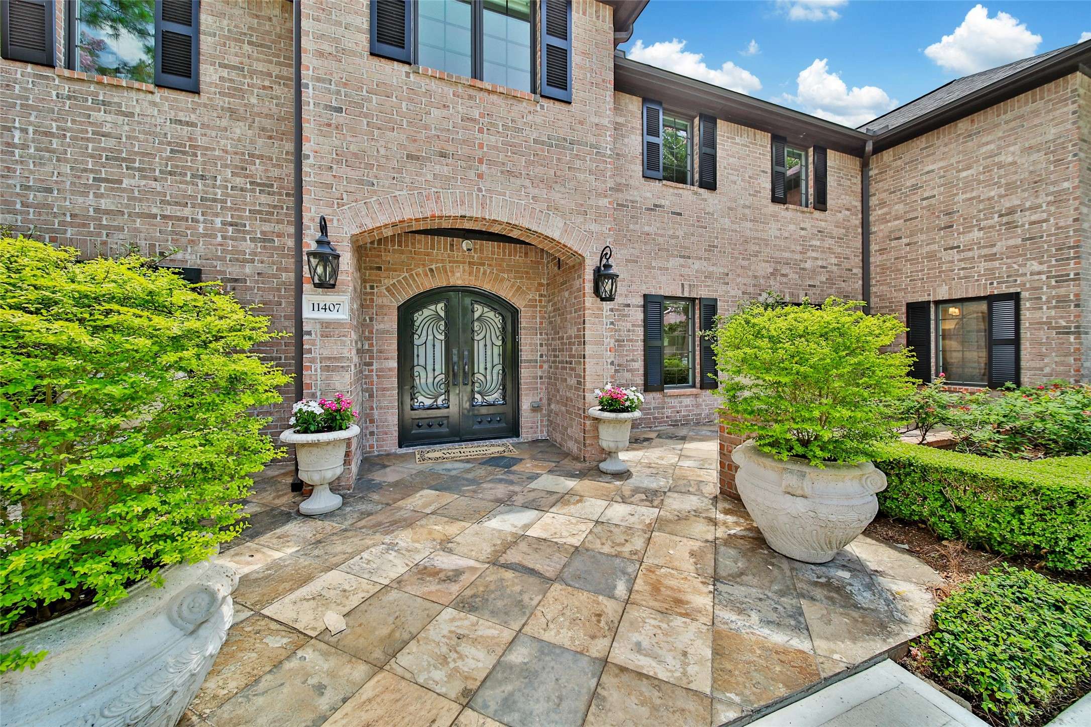 Hedwig Village, TX 77024,11407 Holidan WAY