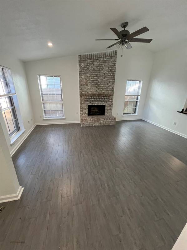 16 N Circlewood GLN, The Woodlands, TX 77381