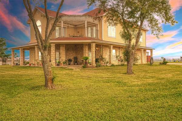1241 Terrazas LN, Sealy, TX 77474