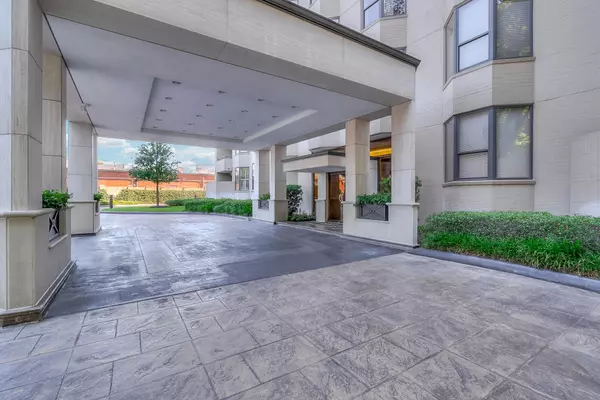 Houston, TX 77057,651 Bering DR #704