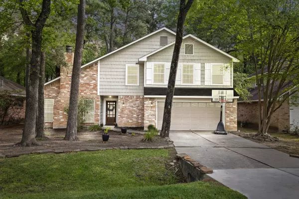 4 Hickory Oak DR, Spring, TX 77381