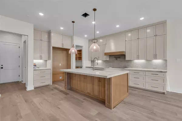 1316 Althea DR, Houston, TX 77018