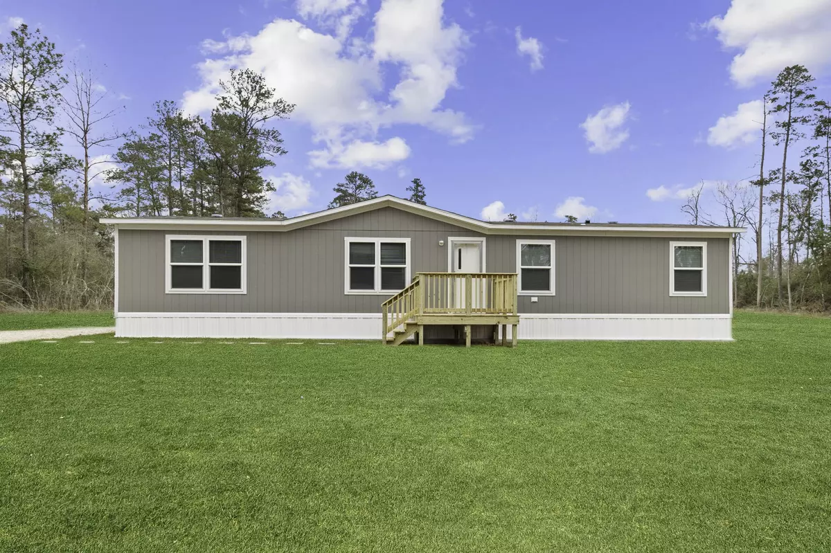 Livingston, TX 77351,225 Rustic Way
