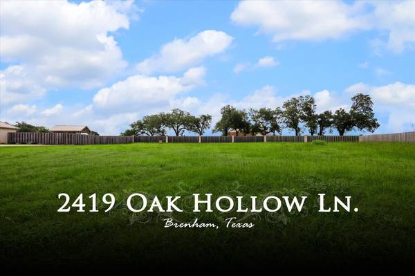 2419 Oak Hollow LN, Brenham, TX 77833