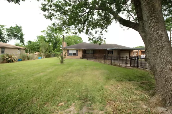 Houston, TX 77039,13530 Luthe RD