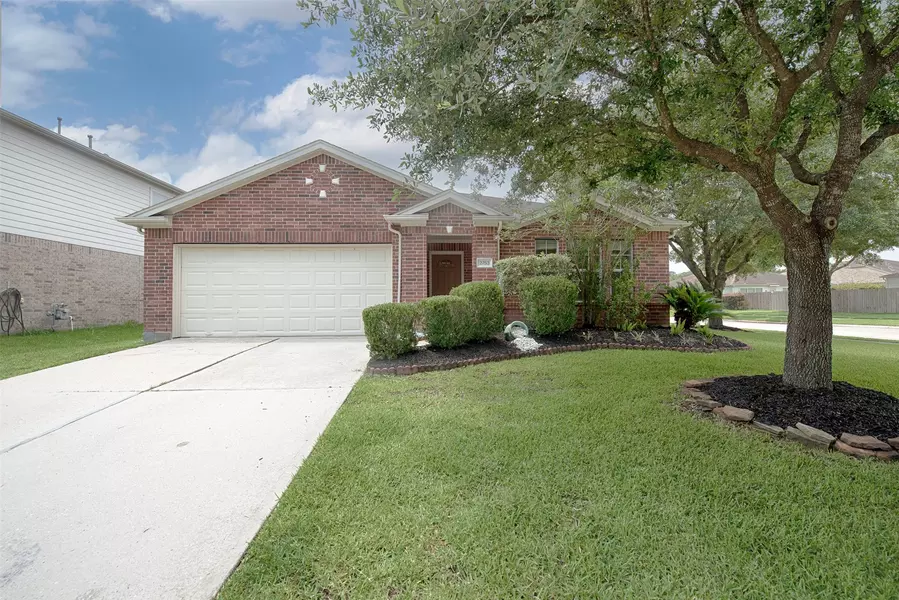 2753 Foster Hill DR E, Houston, TX 77345