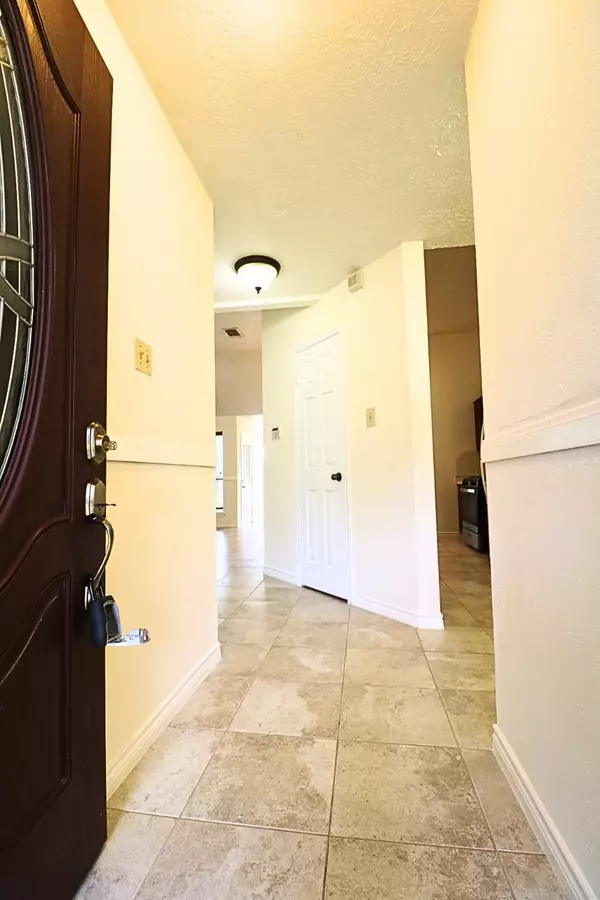 Sugar Land, TX 77498,16322 Ginger Run WAY