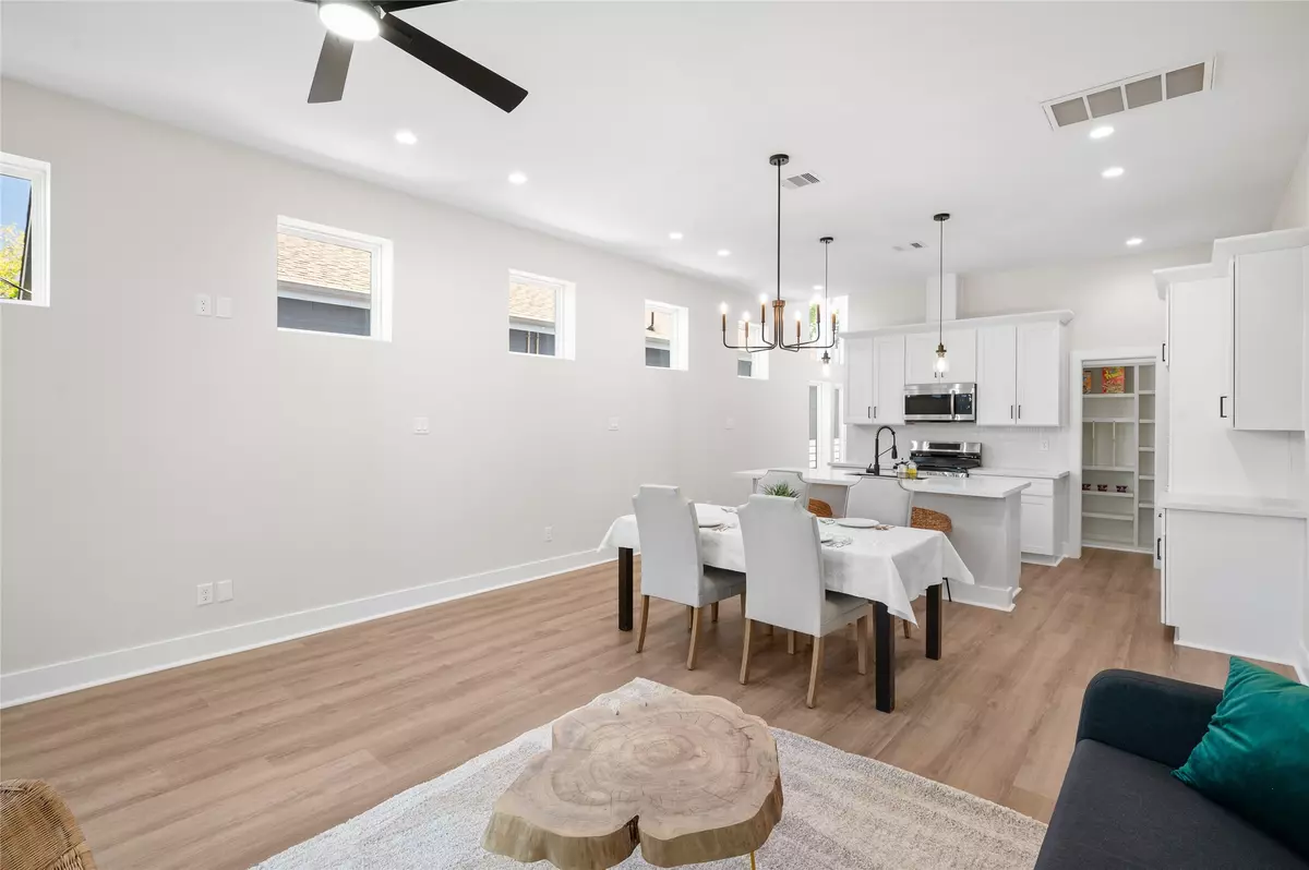 Houston, TX 77022,921 East 38th ST