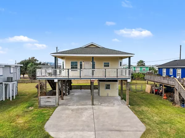 4110 Liberty DR, Galveston, TX 77554
