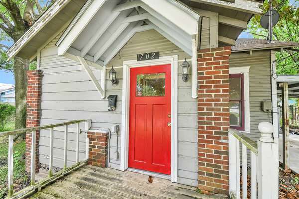 702 Caplin ST, Houston, TX 77022