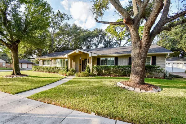 5330 Jackwood ST, Houston, TX 77096