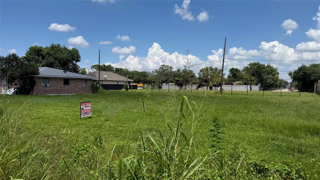 TBD2 Fairchild ST, Houston, TX 77028
