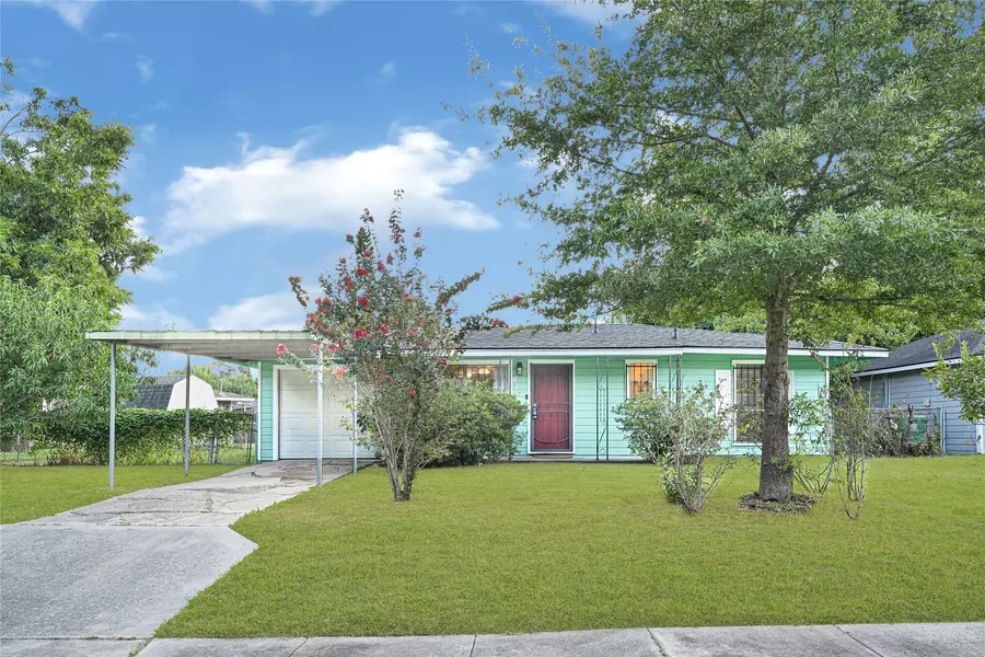 6111 Cavanaugh ST, Houston, TX 77021