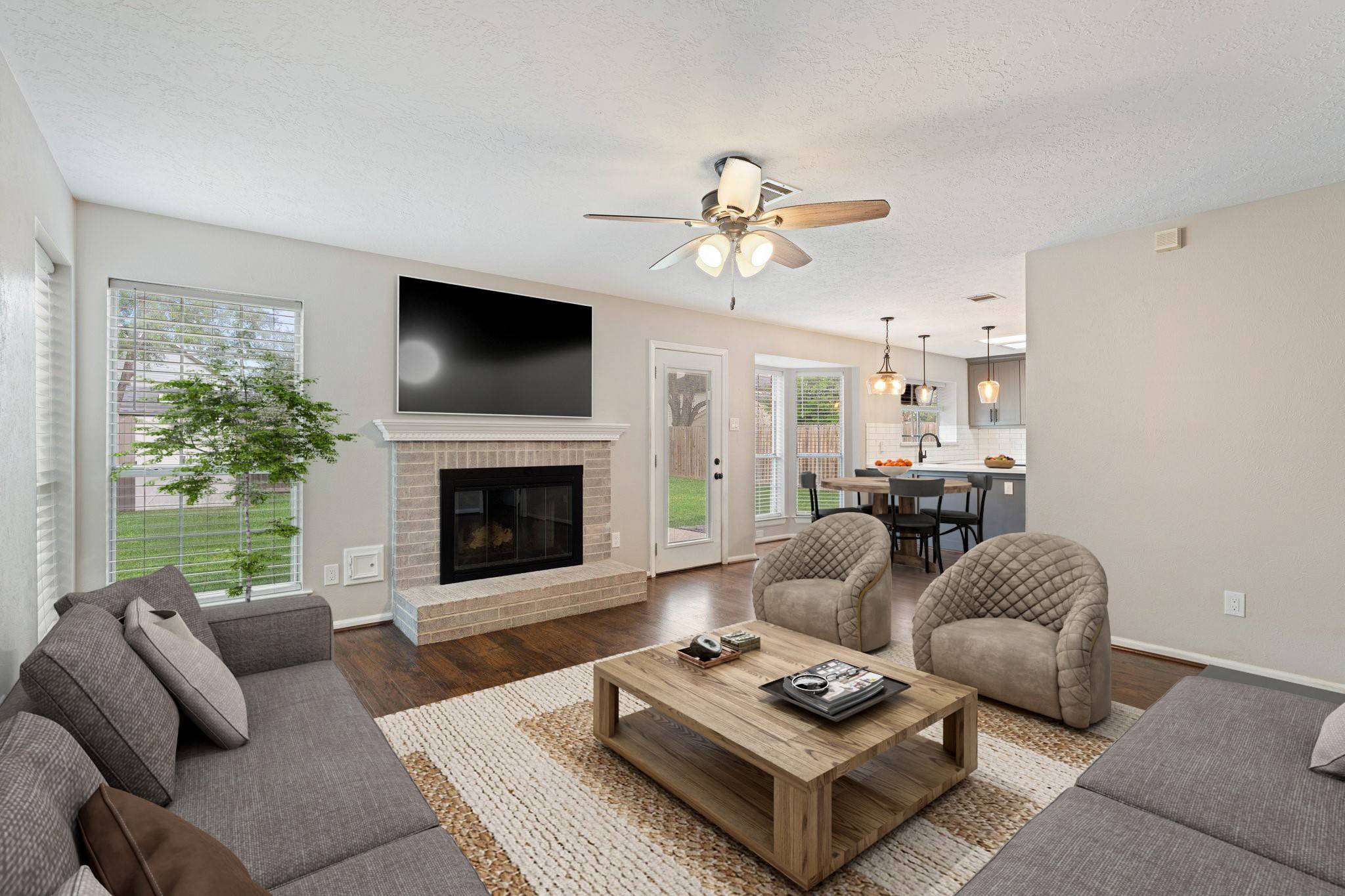 Pasadena, TX 77505,7015 Redwood Falls DR