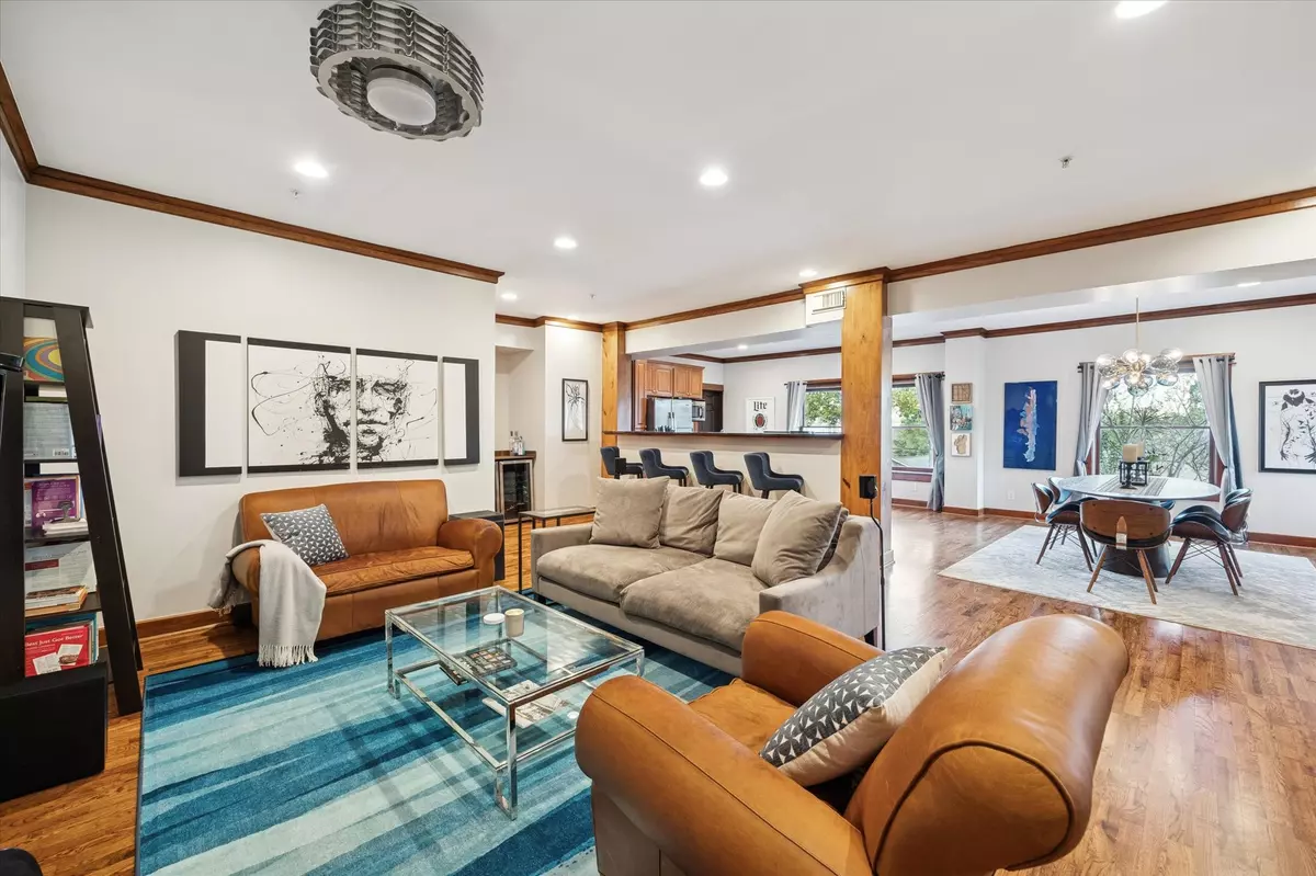 Houston, TX 77009,215 W Norma ST #301