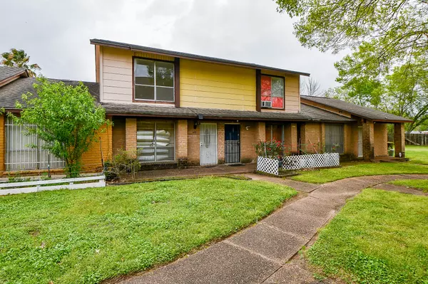 Houston, TX 77072,7885 Cook RD