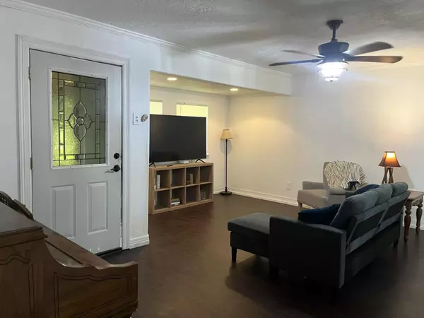 Mont Belvieu, TX 77523,11617 Sunnyside DR