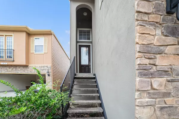 Houston, TX 77045,10830 Almeda Park DR