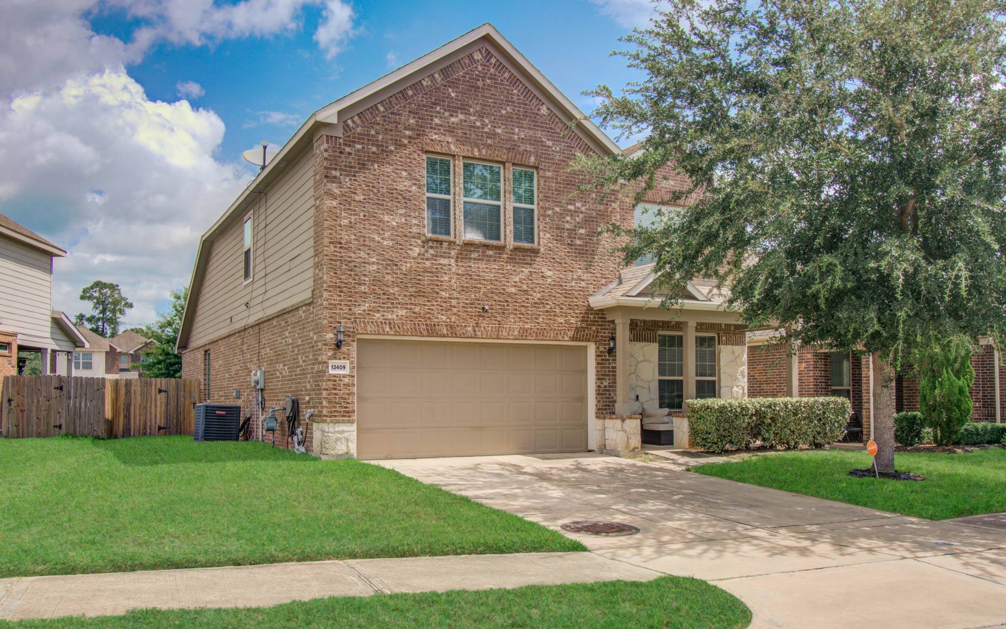 Houston, TX 77044,13409 Clayton Lake LN