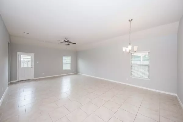 Rosenberg, TX 77469,9531 Mcdowell DR