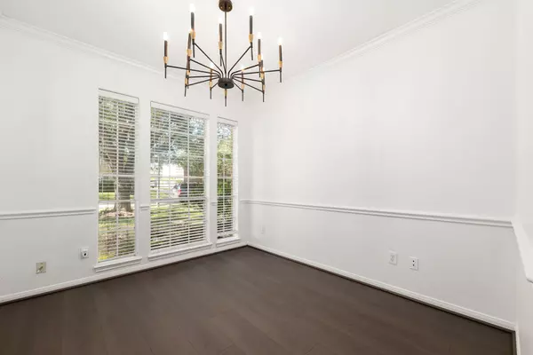 Sugar Land, TX 77498,14910 Lake Woodbridge CT