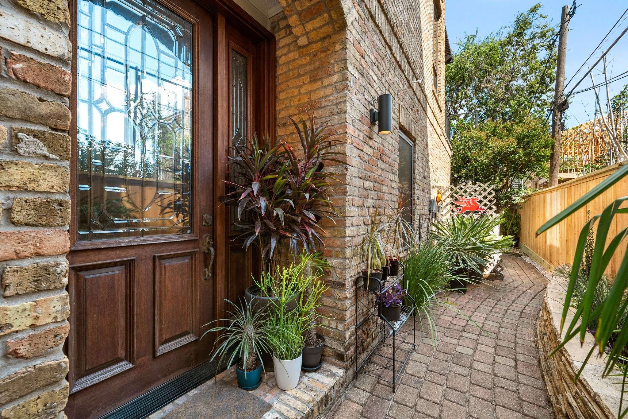 Houston, TX 77009,1631 Sage ST
